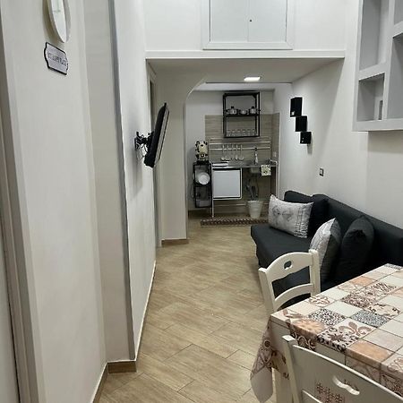 Apartament House Gio Gio' Neapol Zewnętrze zdjęcie