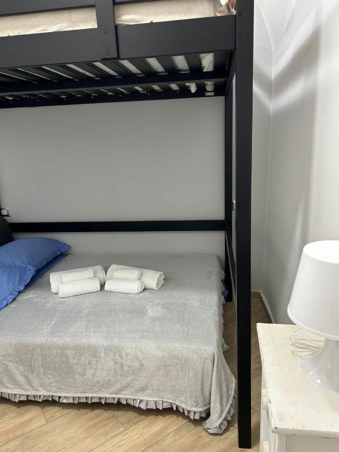Apartament House Gio Gio' Neapol Zewnętrze zdjęcie