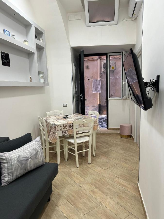 Apartament House Gio Gio' Neapol Zewnętrze zdjęcie